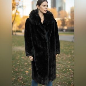 Vintage Style VI Ltd. X Sacks Fifth Avenue Black Faux Fur Coat Large Fox Collar
